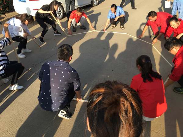 XZWDのスリーウィングベアリングでプレイします