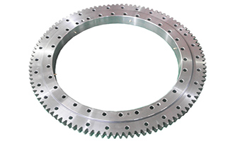 イタリアのスリーウィングベアリング