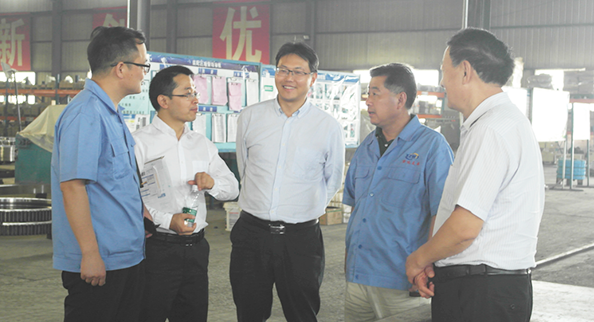 Xuzhou Wanda Slewing Bearing Co.、Ltd。およびNorthwestern Polytechnical Universityは、大学生のソーシャルプラクティスベースの授賞式を開催しました。