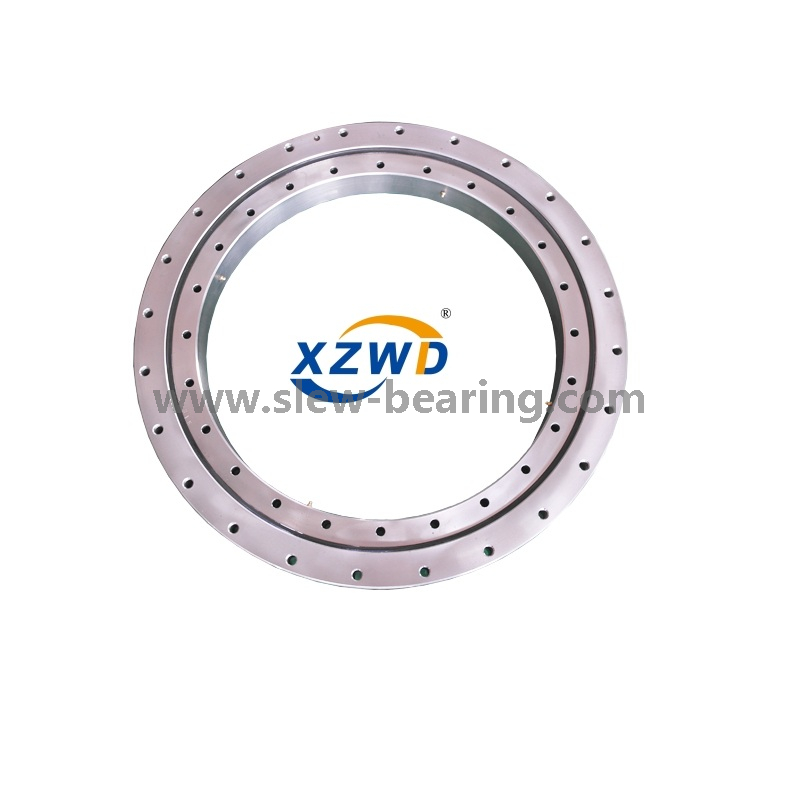 CNC垂直旋盤におけるスリーニングベアリングのためのXZWDアプリケーション 